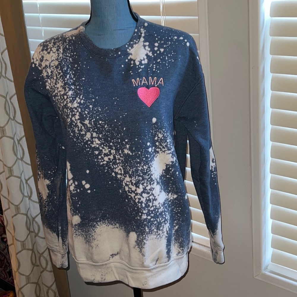 Tultex tie Dyed Sweatshirt with the word Mama Embroidered on blue and white